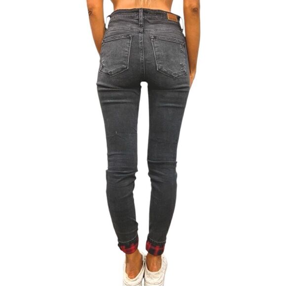 NWT Judy Blue Buffalo Plaid Patch Distressed Denim - Picture 7 of 8